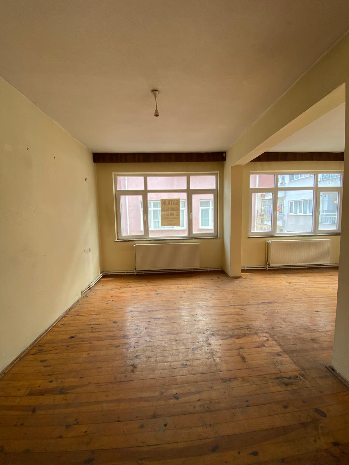 MABEL GAYRİMENKUL/ BEŞİKDÜZÜ/ ÇARŞI İÇİ 2+1 SATILIK DAİRE